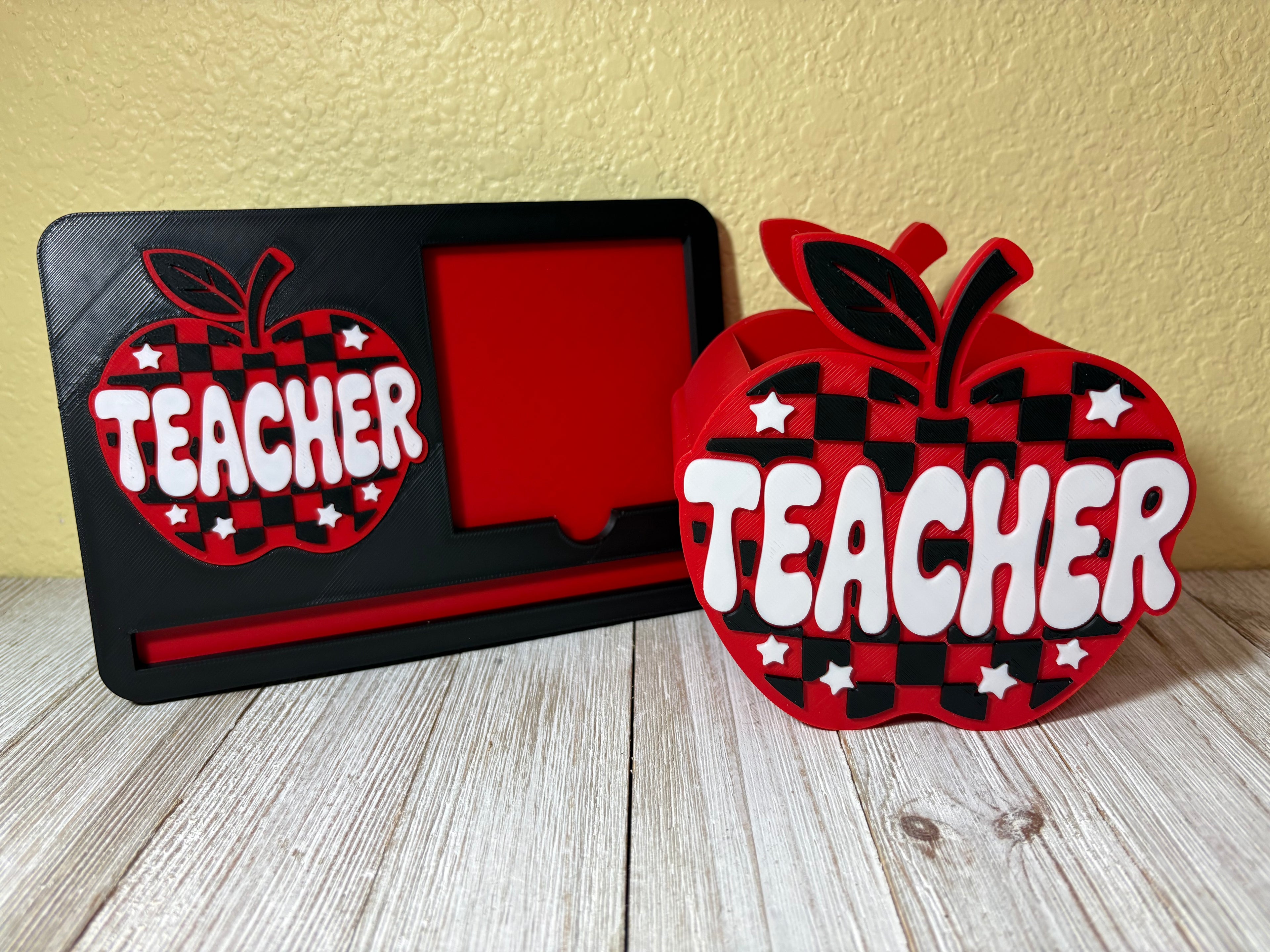 Teacher Apple Design Notepad and Pen/Pencil Hold set